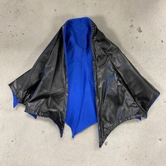 SU-C-BAT-BKBU: Two Tone Black Blue fabric wired cape for 6″ ~ 7″ Batman Figure