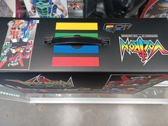 Voltron 40th Anniversary Collector’s Set Die-Cast Lions w/ Light-Up Base