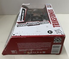 Hasbro Netflix Transformers WFC Trilogy Decepticon Sparkless Bot Action Figure
