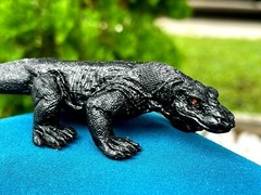 Realistic Beautifully Detailed Hand Painted Komodo Dragon Lizard PVC Figure