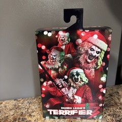 TERRIFIER 3 Ultimate Art the Clown Santa Bloody Splattered Christmas Figure NEW
