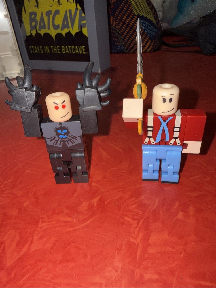 2 R0BL0X Toys Action Figures with Accessories NO CODES