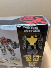 Transformers Generations Combiner Wars Voyager Silverbolt Figure – Damaged Box
