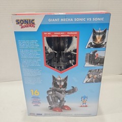 Sonic The Hedgehog Giant Mecha Sonic vs Sonic 9 Inch Action Figure Set Lights Se