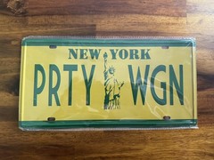 NECA TMNT Loot Crate Exclusive Ninja Apron Oven Mitts License Plate Pin