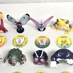 RARE Tomy Pokémon Vintage LOT of 36 Pokemon Figures w/ Matching Pogs CGSTJ 90s
