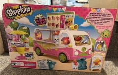 Moose Toys Shopkins Scoops Ice Cream Truck Playset New In The Box