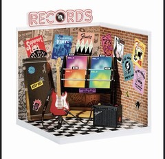 MGA Miniverse Real Music Record Shop With Exclusive Fender Guitar NEW
