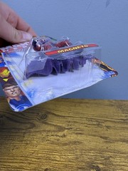 2005 Toybiz Marvel Heroes Miniature Magneto Poseable Action Figure V63 NIB
