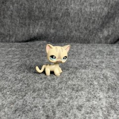 Littlest Pet Shop Beige Grey Cat #468 Figure Hasbro Blue Eyes 2004 LPS Toy