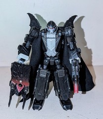 Transformers Universal Monsters Draculus Complete Deluxe Dracula Collaborative