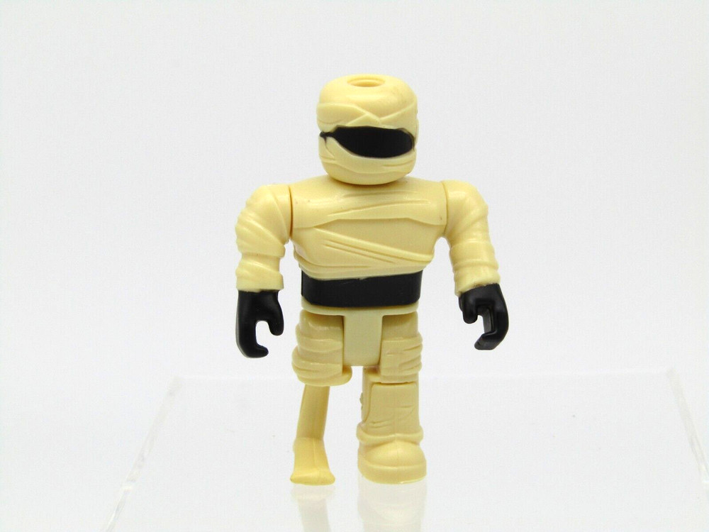 Jazwares LLC Roblox Jailbreak Museum Heist Cursed Mummy Action Figure 2.5″