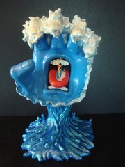 WAVE HAND Custom Kidrobot Santa Cruz Skateboards Screaming Hand Figure