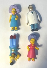 HUGE Lot of 11 WOS Simpsons Figures PLUS 50+ pieces Accessories extra figure