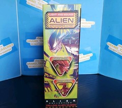 *NEW* 2021 LANARD ALIEN COLLECTION DELUXE ALIEN QUEEN Poseable Light Sound MIB