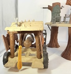 1991 Robin Hood Prince of Thieves Sherwood Forest Playset Kenner W/Battle Wagon
