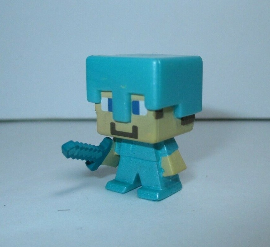 Minecraft Mini-Figures 1″ Steve in Diamond Armor Mini Action Figure Mojang
