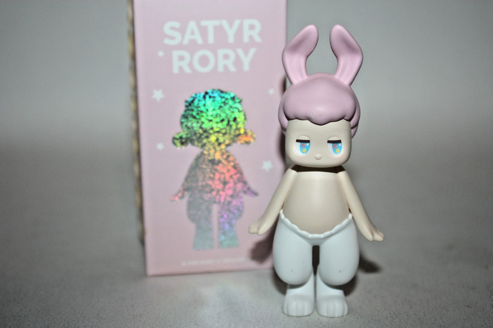 POPMART BASIC SERIES 1 SATYR RORY BEIGE BUNNY SEULGIE LEE DESIGNER TOY ART