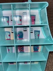 Disney Doorables Series 5 Blue Aqua Collector Case Display Pink Glitter Handle