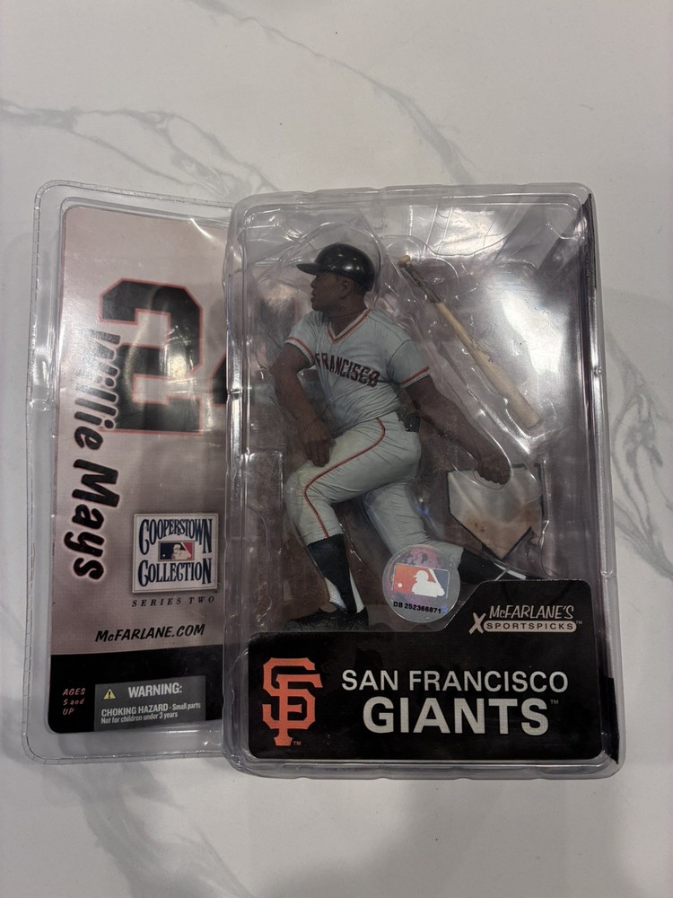 SF Giants Willie Mays McFarlane Toys Cooperstown Collection Series 2 – 2005