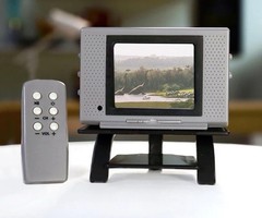 Tiny TV Classics Jurassic Park Mini Working Collectible TV Retro Desk Toy New