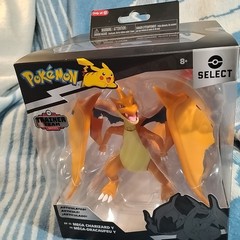 Pokémon Select Mega Charizard Y Figure 6″ Articulated Target Exclusive Trainer