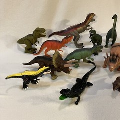 Lot of 14 Mixed Toy Plastic Rubber Dinosaurs Brachiosaur, T-Rex, Stegosaurus …