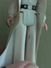 Vintage Star Wars 1977 Princess Leia w Cape And Pistol. 12-back Kenner Figure