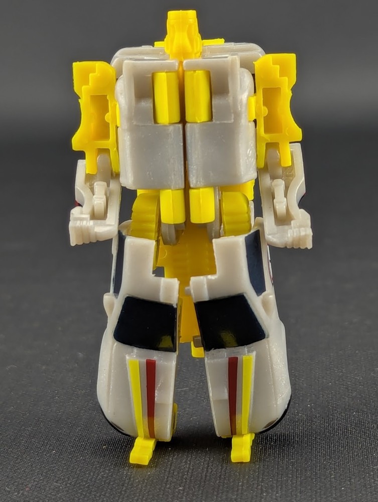 Transformers Micron Booster 0 Drift complete Takara Minicon Armada 2003