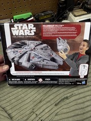 Hasbro Star Wars The Force Awakens Millennium Falcon 11 in Prototype – B3075