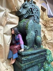 Disney Store Princess Mulan 25th Anniversary Edition figurine