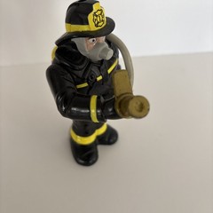 Vtg OddzON 5″ Fireman Action Figure Fire Fighter Wearing Black Yellow