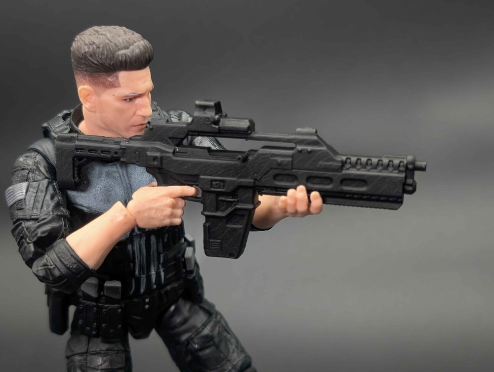 1/12 scale 3D printed M41A2 pulse rifle for classified valaverse marvel legends