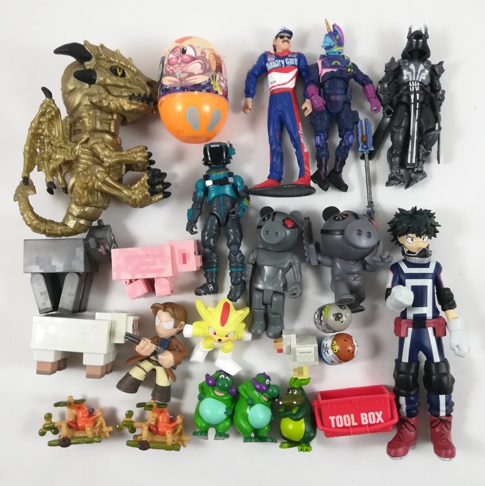 Action Figures Video Games TV Shows Movies & More 1-6 Inch (23 Pcs)