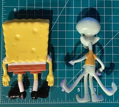 SpongeBob SquarePants Bend Ems Bendable Figure Lot of 2 SpongeBob Squidward 2022