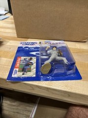 1997 starting lineup Chan Ho Park action figure Los Angeles Dodgers MLB SLU