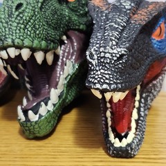 6 Lot Dinosaur Hand Puppets Rubber Dinosaur Head Puppet 3D Realistic Vary Nice
