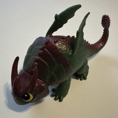 DreamWorks Dragons Defenders Of Berk Skull Crusher Rumblehorn Figure 2013