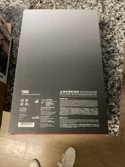 Hot Toys Marvel The Avengers Thor Figure MMS175 Never Displayed