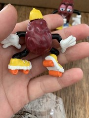 Lot of 4 Vintage California Raisins 1980s & 2001 PVC Toy Figures