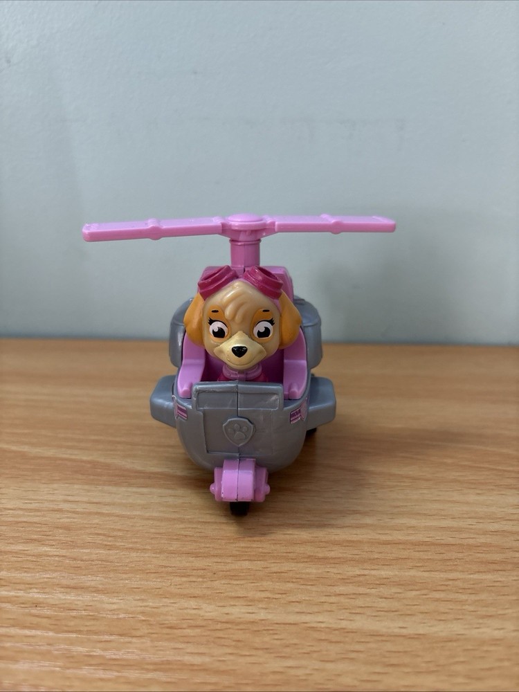 Paw Patrol Rescue Racer Helicopter Vehicle & Skye Action Figure Spin Master