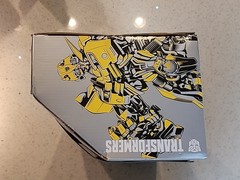 Hasbro Transformers The Last Knight Tribute Bumblebee 3 Pack – USA Seller