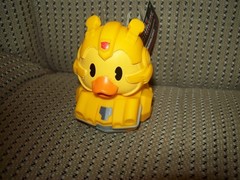 Bumblebee, Transformers 2.5″ Rubber Duck with tag attached New!