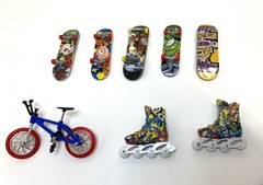 Lot Of 5 Finger Skateboards 1 Finger Bicycle 1 Pair of Finger Roller Blades