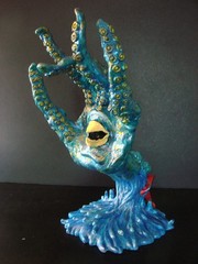 OCTO HAND Custom Kidrobot Santa Cruz Skateboards Screaming Hand Figure