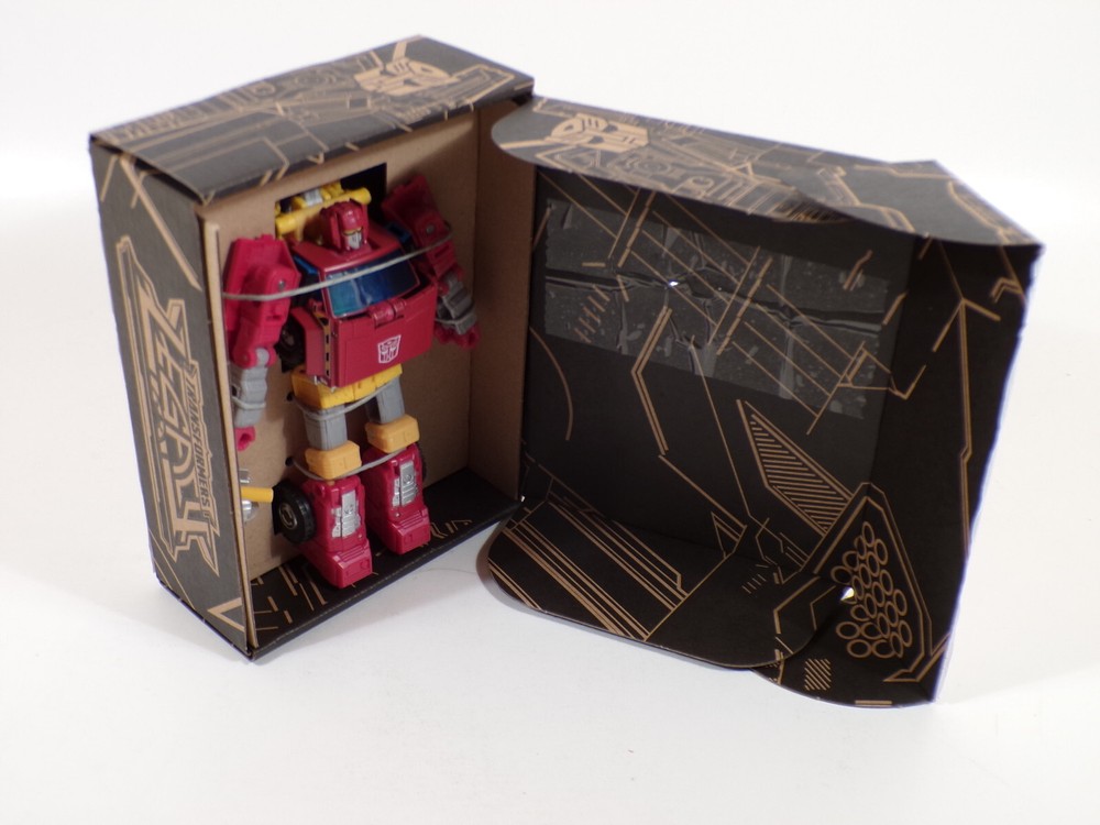 Transformers Generations Deluxe Class LIFT-TICKET Action Figure Exclusive F3072