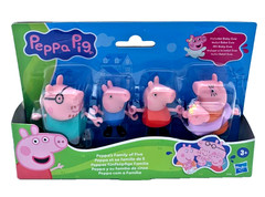 Hasbro Peppa Pig Peppa’s Family of Five Set Figures Hold Hands Ages 3+New In Box