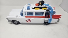 2021 Hasbro Ghostbusters Ecto-1 Playset w/ Extra Figures Original Cast + Ghosts