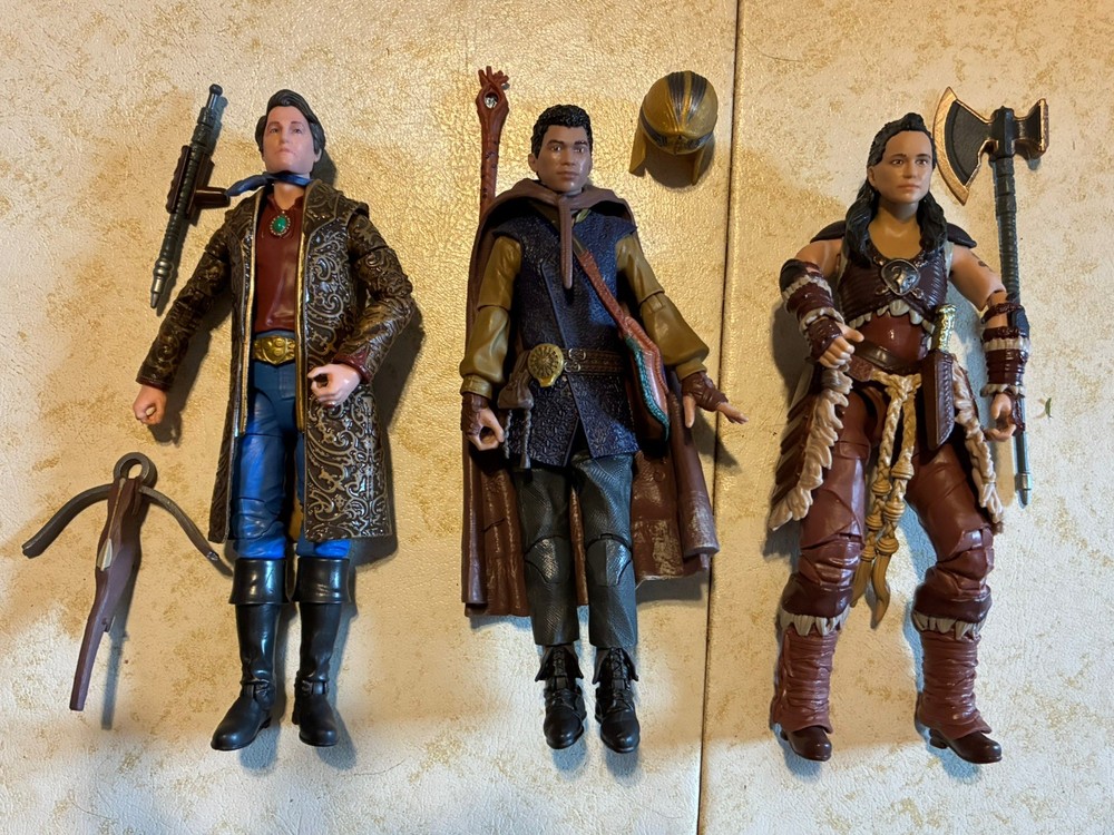 Lot of 3 Dungeons & Dragons Honor Among Thieves 6” Action Figures Holga Simon