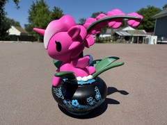 Tokidoki Unicorno Botanical Series Fuchsia Vinyl Figure New Without Box